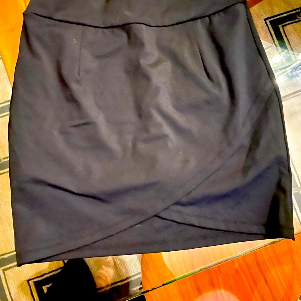 Lou Keith Activewear skirt